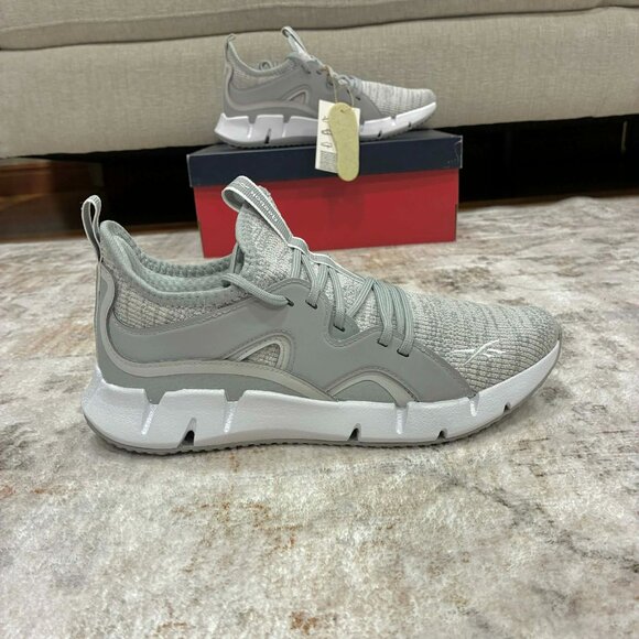 NWT Womens Reebok Shoes - Picture 1 of 1